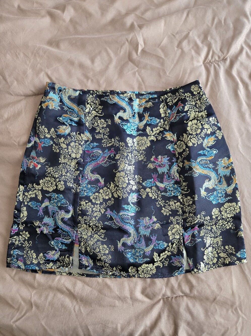 SHEIN Black Dragon Jacquard Mini Skirt